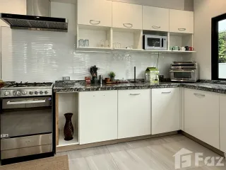 Villa en venta de 4 habitaciones en Mueang Chiang Mai, Chiang Mai