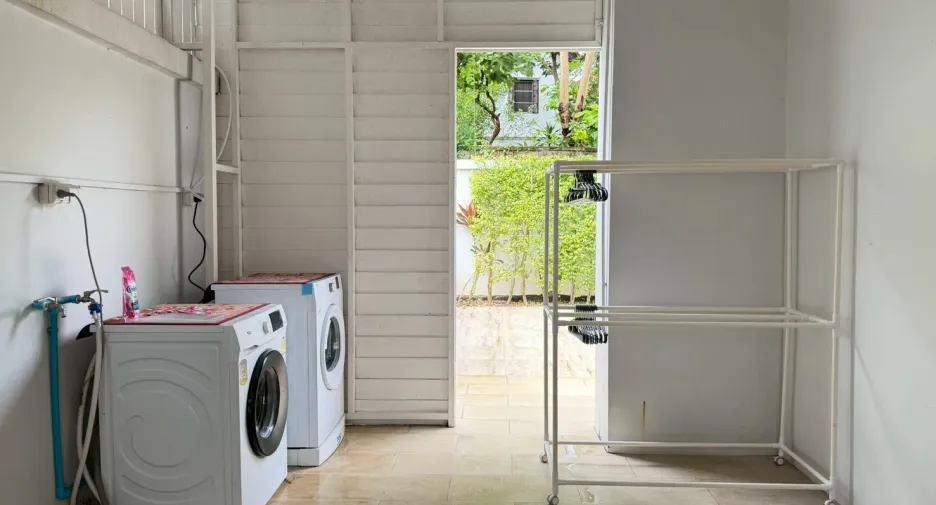 ขาย และ ให้เช่า 5 ห้องนอน วิลล่า ใน เมืองเชียงใหม่, เชียงใหม่