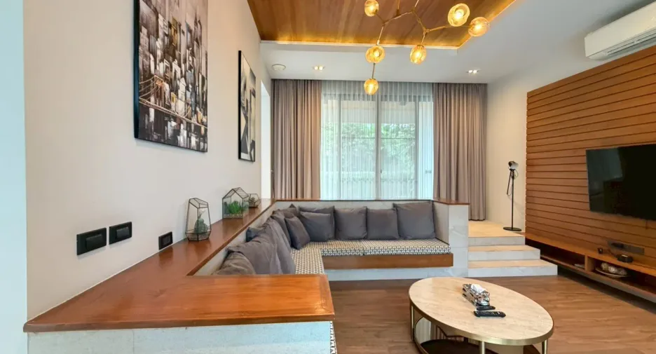ขาย และ ให้เช่า 5 ห้องนอน วิลล่า ใน เมืองเชียงใหม่, เชียงใหม่