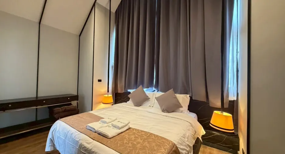 ขาย และ ให้เช่า 5 ห้องนอน วิลล่า ใน เมืองเชียงใหม่, เชียงใหม่
