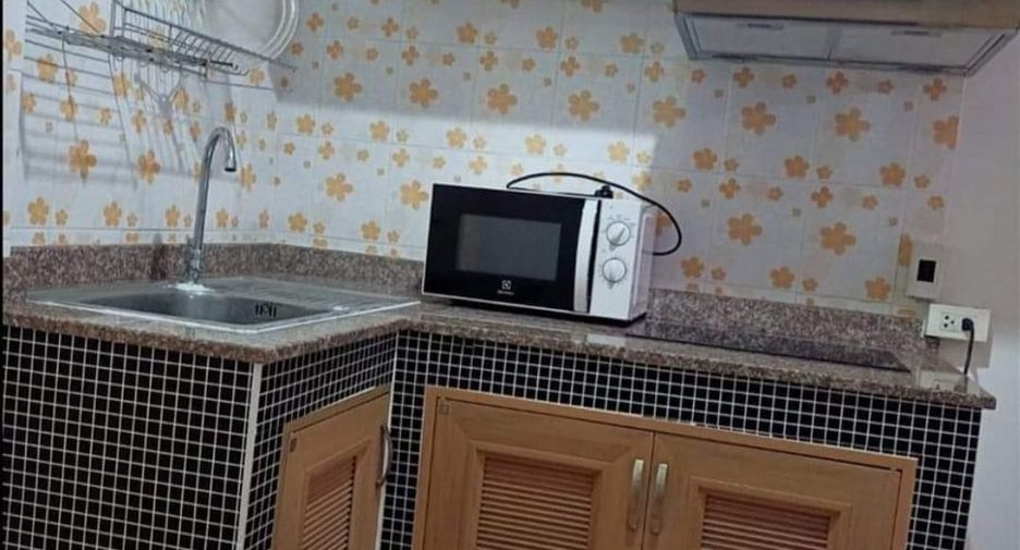 For rent 1 bed condo in Lat Krabang, Bangkok