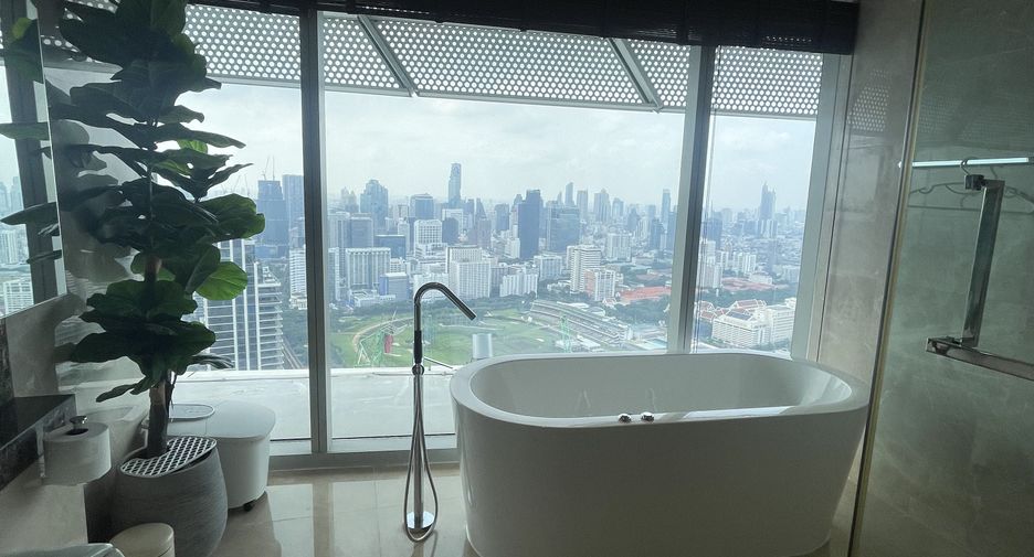 Condo en venta de 4 habitaciones en Pathum Wan, Bangkok