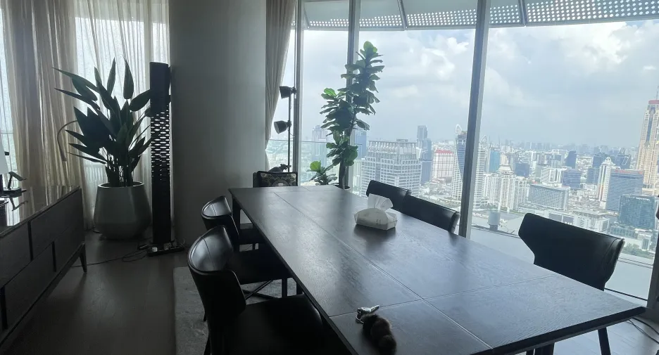 Condo en venta de 4 habitaciones en Pathum Wan, Bangkok