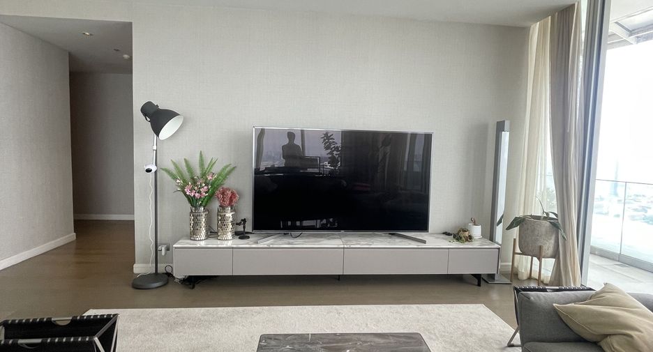 Condo en venta de 4 habitaciones en Pathum Wan, Bangkok