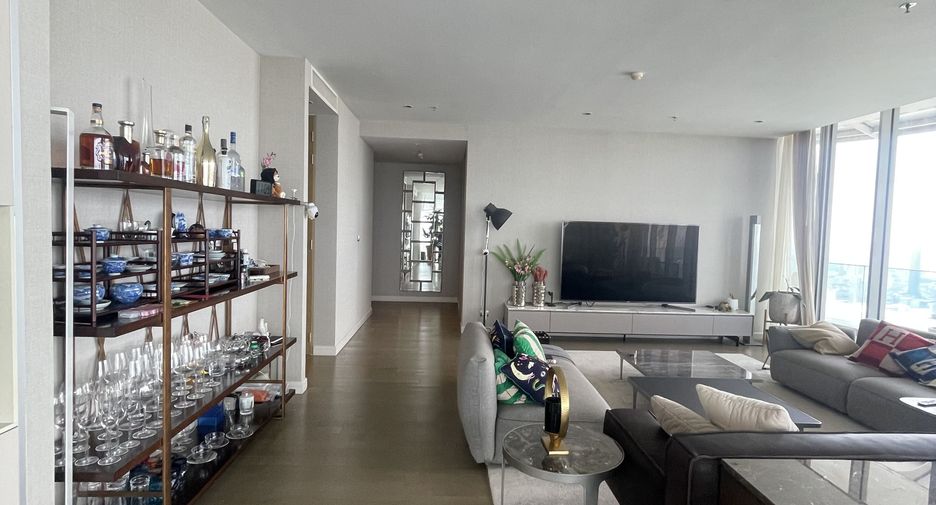 Condo en venta de 4 habitaciones en Pathum Wan, Bangkok