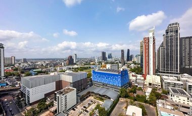 For sale 2 bedrooms condo in Khlong Toei, Bangkok