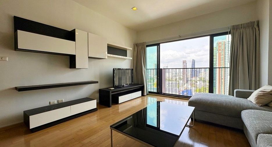 For sale 2 bedrooms condo in Khlong Toei, Bangkok