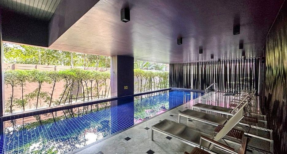 For sale 2 bedrooms condo in Khlong Toei, Bangkok