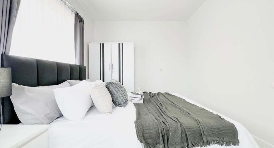 For sale 1 bed condo in Bang Na, Bangkok