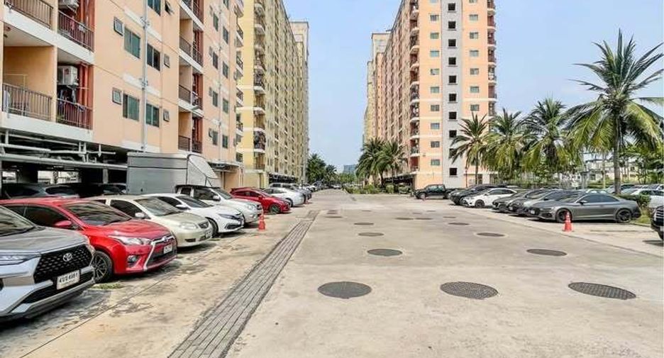 For sale 1 bed condo in Bang Na, Bangkok