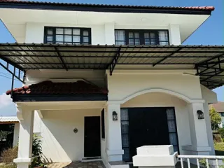 For Rent 4 Bedroom House In Mueang Chiang Mai