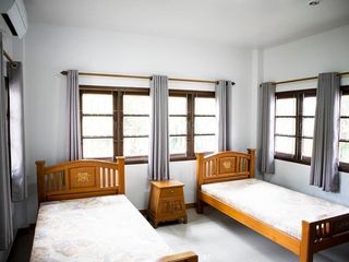 À louer 4 chambres maison à Mueang Chiang Mai, Chiang Mai