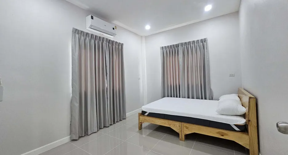 For rent 3 bedrooms house in Hang Dong, Chiang Mai