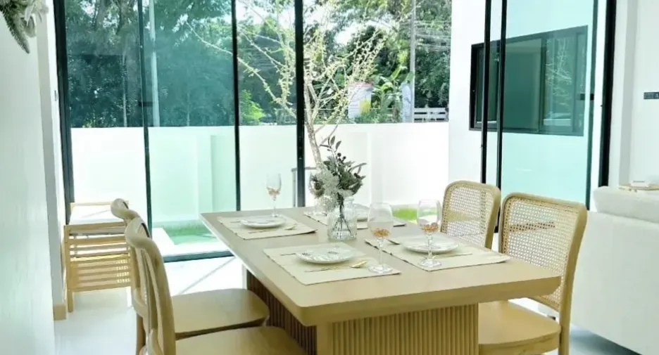 For sale 3 bedrooms house in Saraphi, Chiang Mai