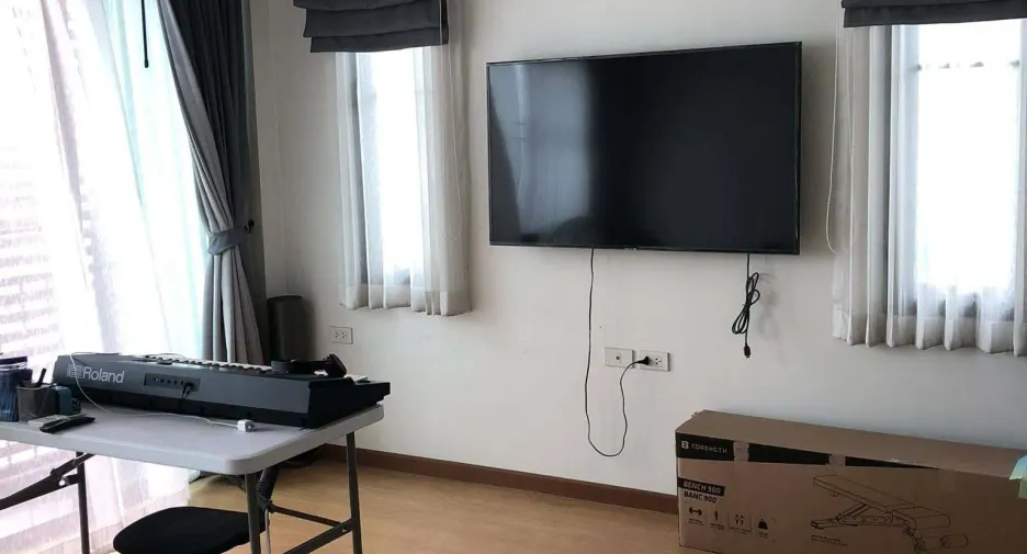 ขาย 4 ห้องนอน ทาวน์เฮ้าส์ ใน พระโขนง, กรุงเทพฯ