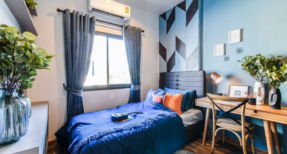For sale 4 bedrooms townhouse in Saraphi, Chiang Mai
