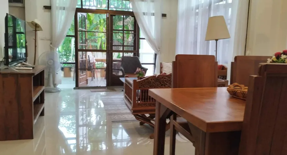 For rent 3 bedrooms house in Mueang Chiang Mai, Chiang Mai