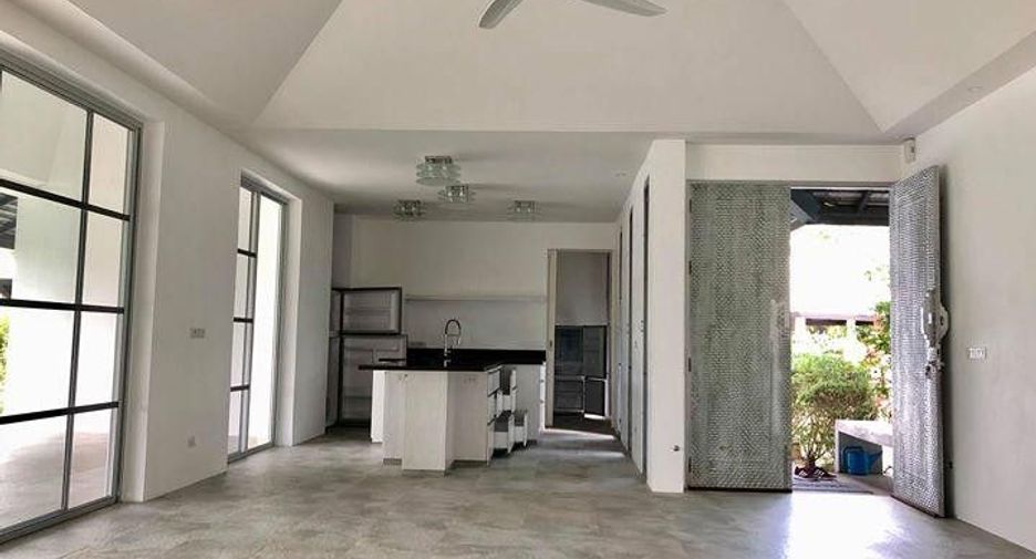 For sale and for rent 3 bedrooms house in Mae Rim, Chiang Mai