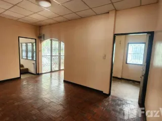 For Rent 3 Bedroom House In Khan Na Yao, Bangkok