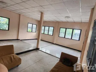 For rent 3 bedrooms house in Khan Na Yao, Bangkok