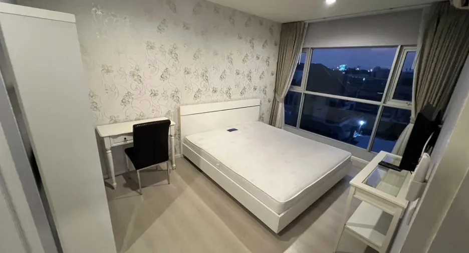 Condo en venta y en alquiler de 2 habitaciones en Khlong Toei, Bangkok