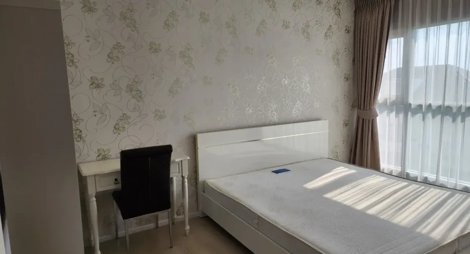 Condo en venta y en alquiler de 2 habitaciones en Khlong Toei, Bangkok