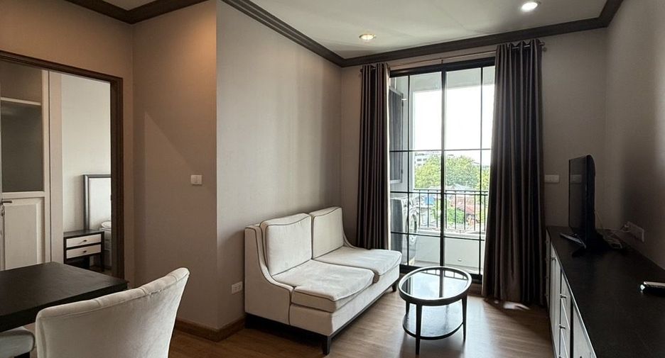 For sale 1 bed condo in Pathum Wan, Bangkok