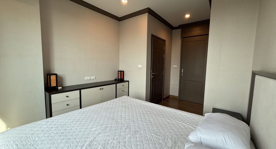 For sale 1 bed condo in Pathum Wan, Bangkok