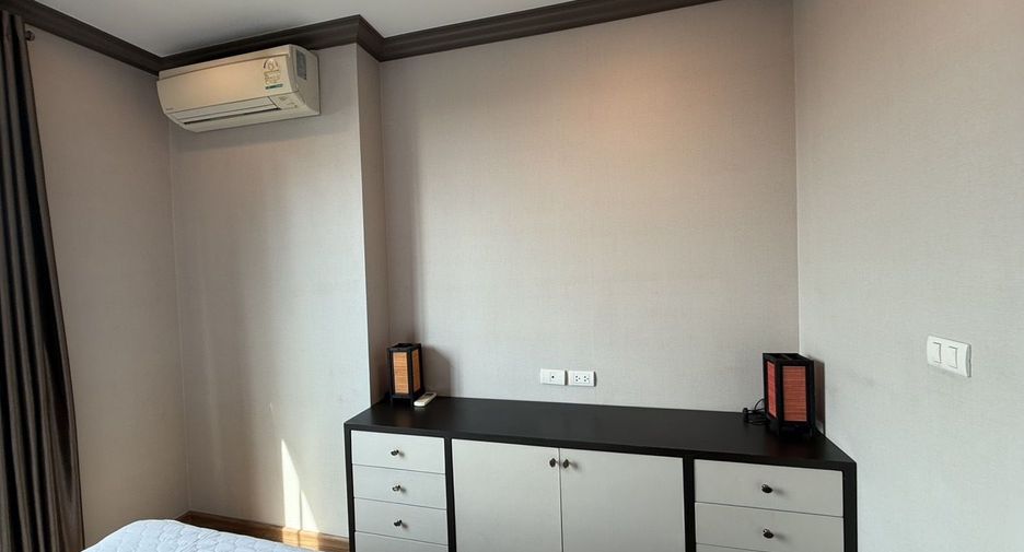 For sale 1 bed condo in Pathum Wan, Bangkok