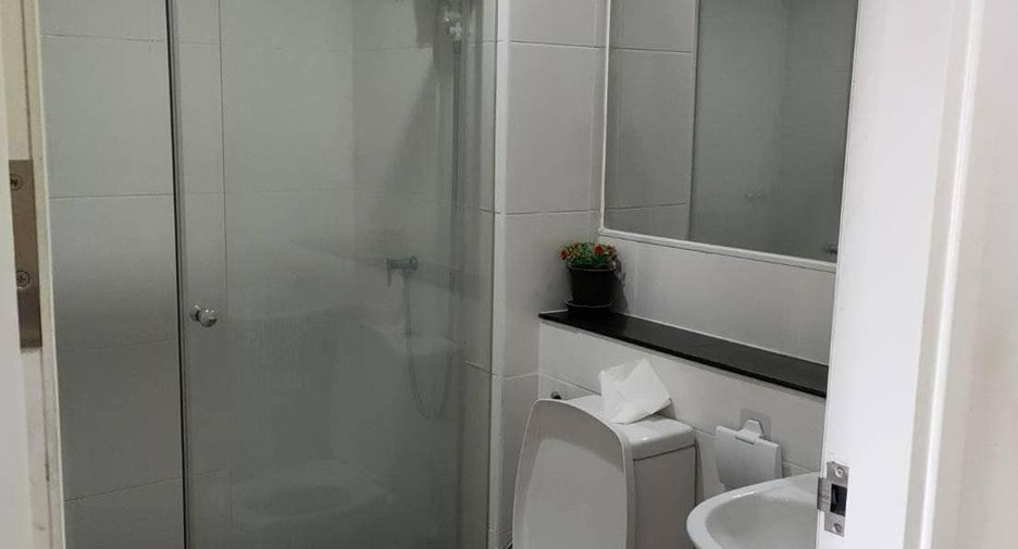 Wohnung zur Miete mit 1 Zimmer in Bang Sue, Bangkok