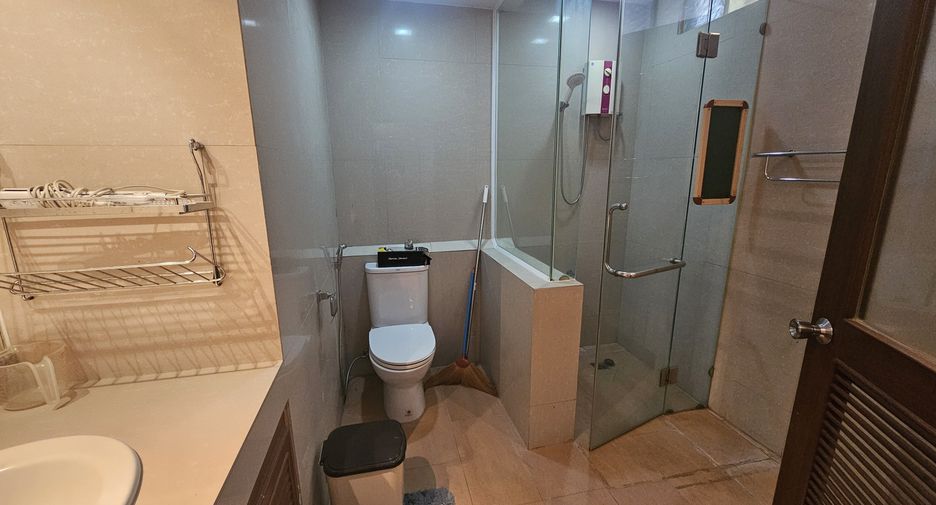 For sale studio condo in Mueang Chiang Mai, Chiang Mai
