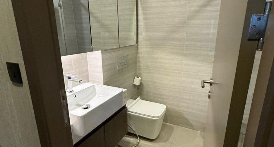 Condo en venta y en alquiler de 2 habitaciones en Watthana, Bangkok