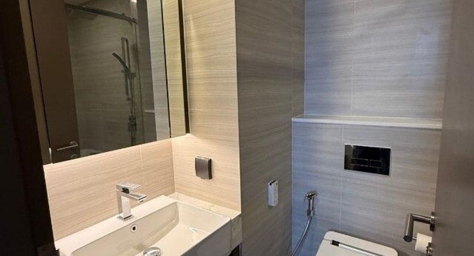 Condo en venta y en alquiler de 2 habitaciones en Watthana, Bangkok