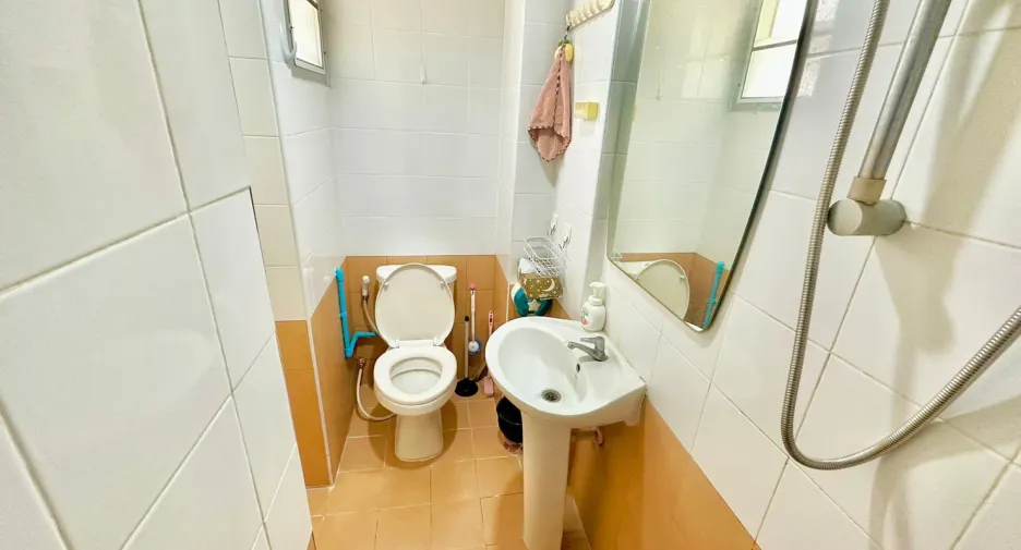 For sale studio condo in Min Buri, Bangkok