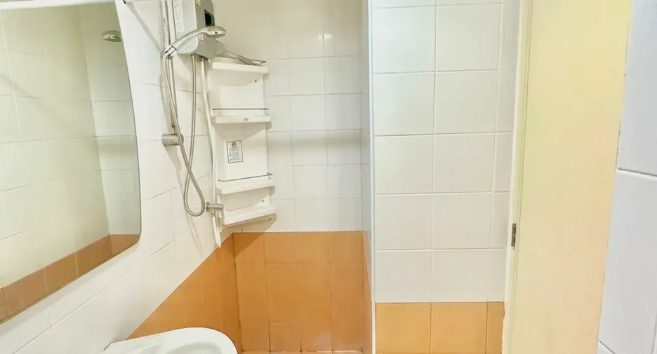 For sale studio condo in Min Buri, Bangkok