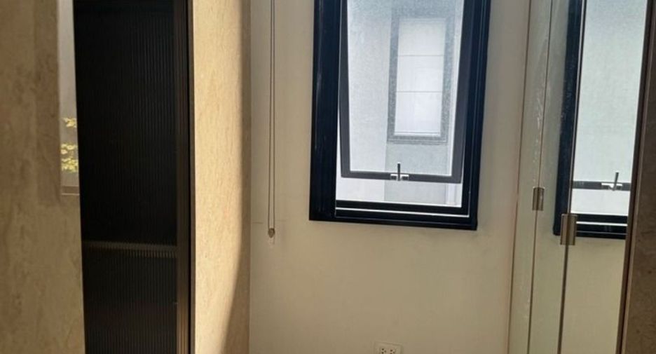 Casa en venta y en alquiler de 3 habitaciones en Sai Mai, Bangkok