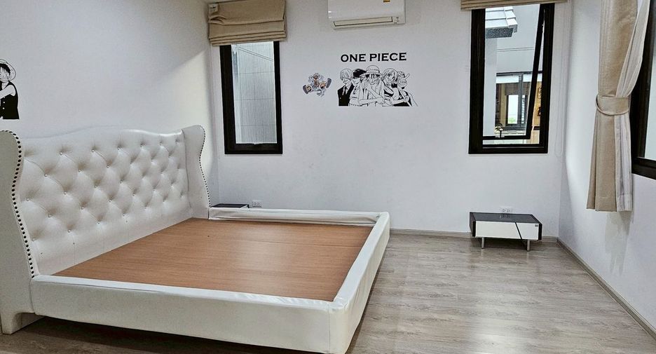 Casa en venta y en alquiler de 3 habitaciones en Sai Mai, Bangkok