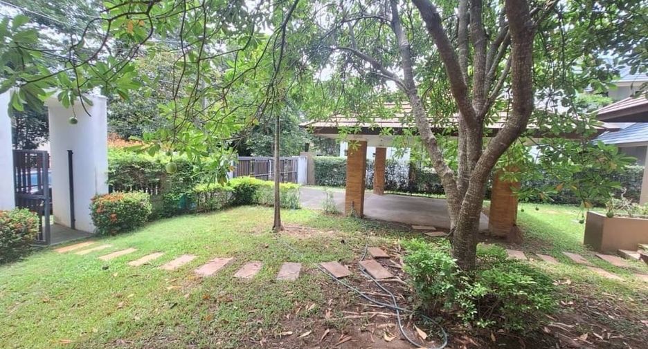 For sale and for rent 5 bedrooms villa in Mueang Chiang Mai, Chiang Mai