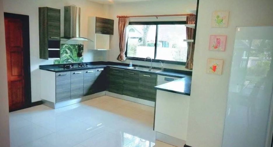Villa zum Kauf und zur Miete mit 5 Zimmer in Mueang Chiang Mai, Chiang Mai