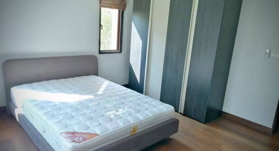 For sale and for rent 5 bedrooms villa in Mueang Chiang Mai, Chiang Mai
