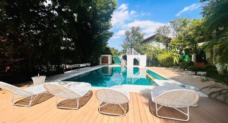 For sale 6 bedrooms house in Suan Luang, Bangkok
