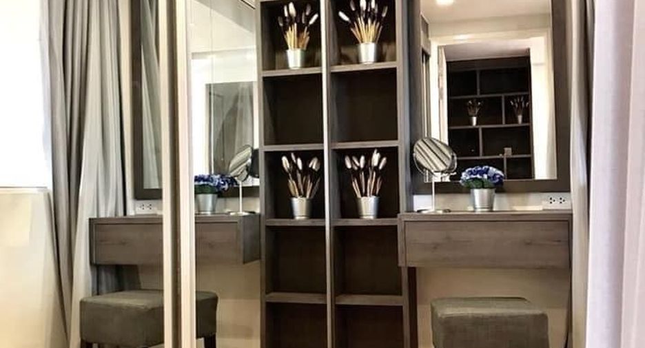Condo en venta y en alquiler de 2 habitaciones en Watthana, Bangkok