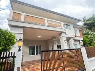 For sale 4 bedrooms house in Mueang Chiang Mai, Chiang Mai