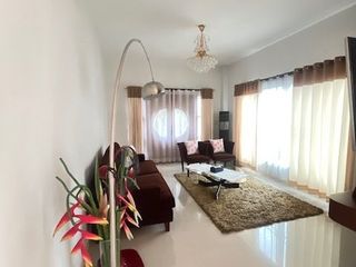 For sale 4 bedrooms house in Mueang Chiang Mai, Chiang Mai