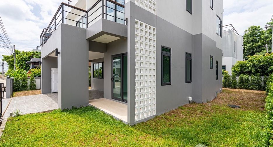For rent 6 bedrooms house in Mueang Chiang Mai, Chiang Mai