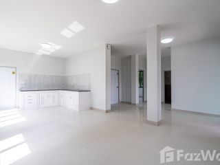 Casa en alquiler de 6 habitaciones en Mueang Chiang Mai, Chiang Mai