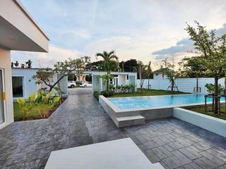 For sale 6 bedrooms villa in San Sai, Chiang Mai