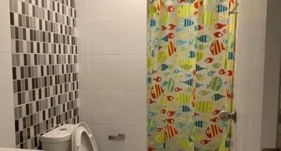 For rent 1 bed condo in Mueang Samut Prakan, Samut Prakan