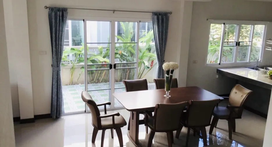 For rent 3 bedrooms house in Hang Dong, Chiang Mai