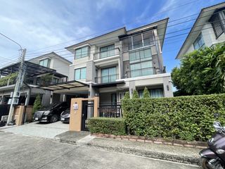 For sale 4 bedrooms house in Suan Luang, Bangkok
